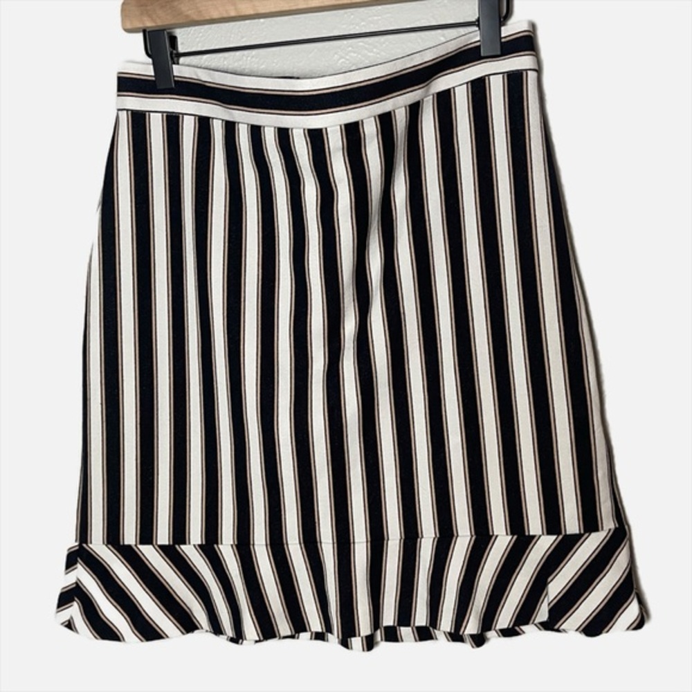 Ann Taylor striped preppy striped flounce skirt ruffle hem size 10